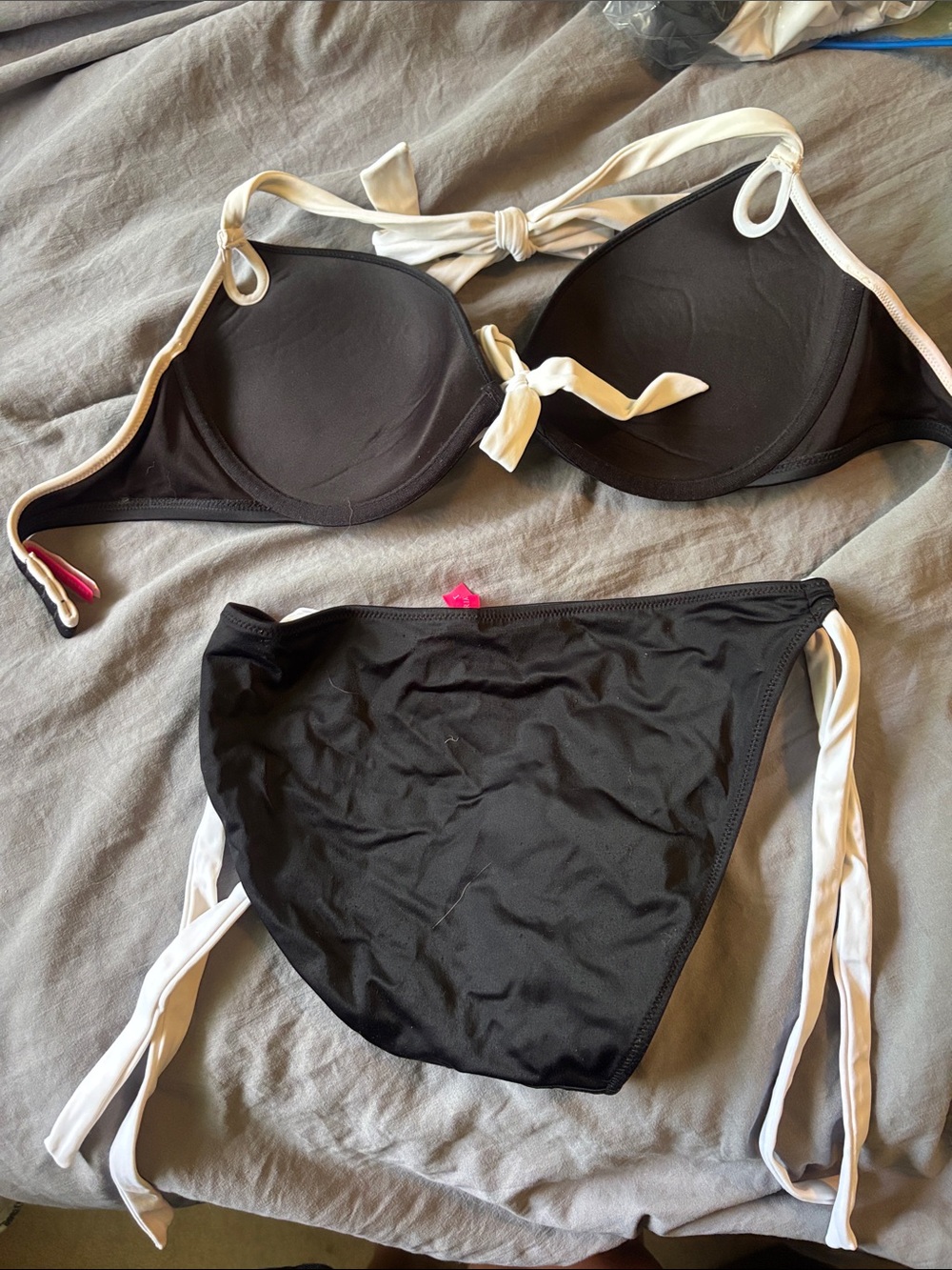 Victoria Secret Black & White Bikini Set - Picture 5 of 5
